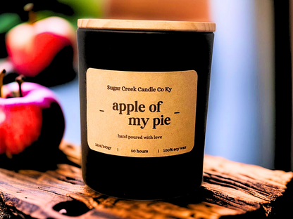 Apple of my Pie - Soy wax candle, Apple, brown sugar, almond, orange, cinnamon, nutmeg, and pie crust