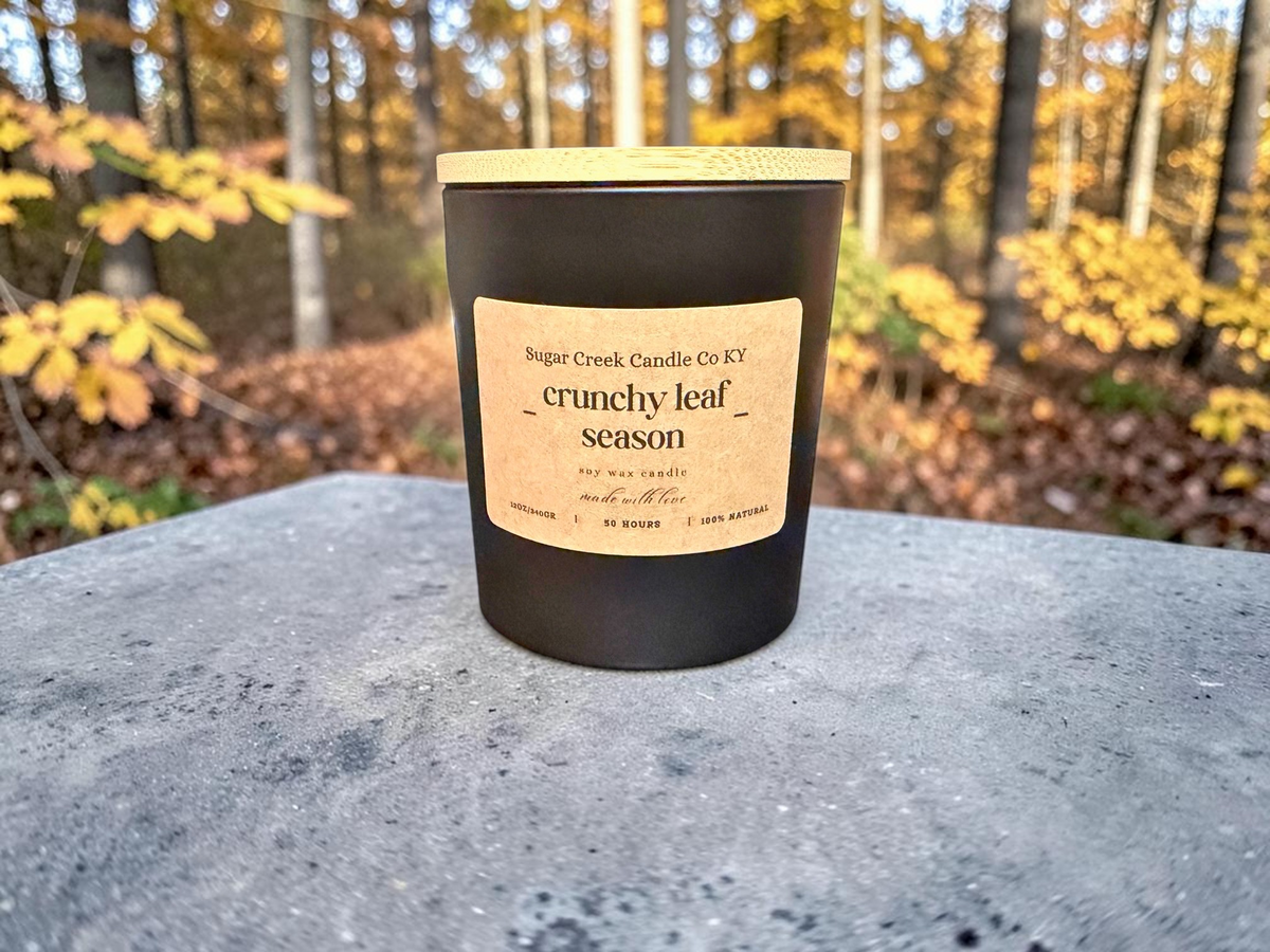 Crunchy Leaf Season - soy wax candle, fresh cranberry, spiced pumpkin, and crisp apple